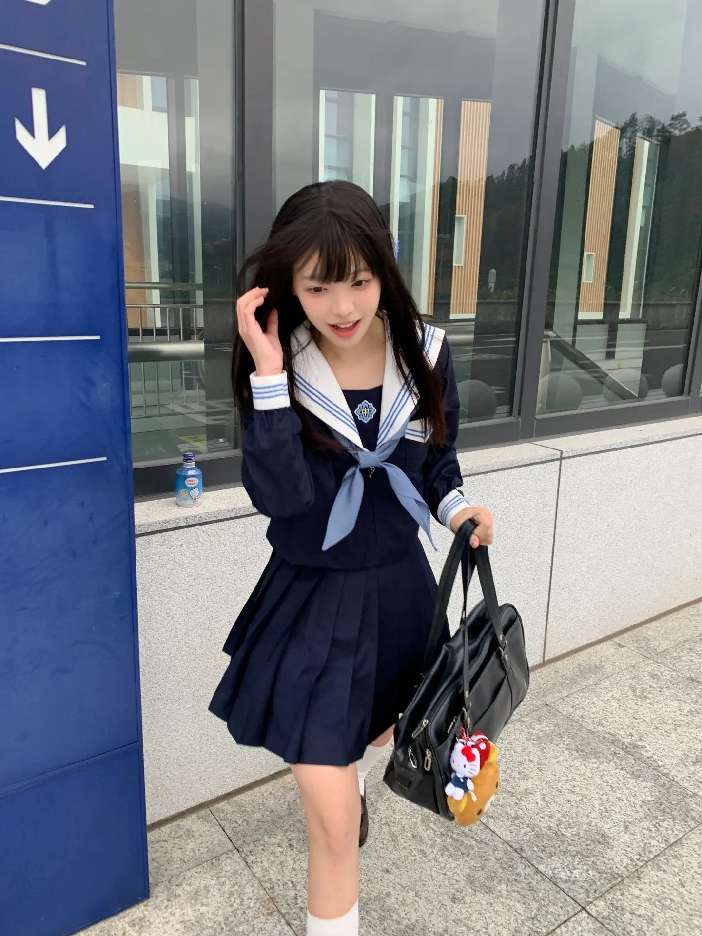 纵使山高路远 我也会永远在你身边