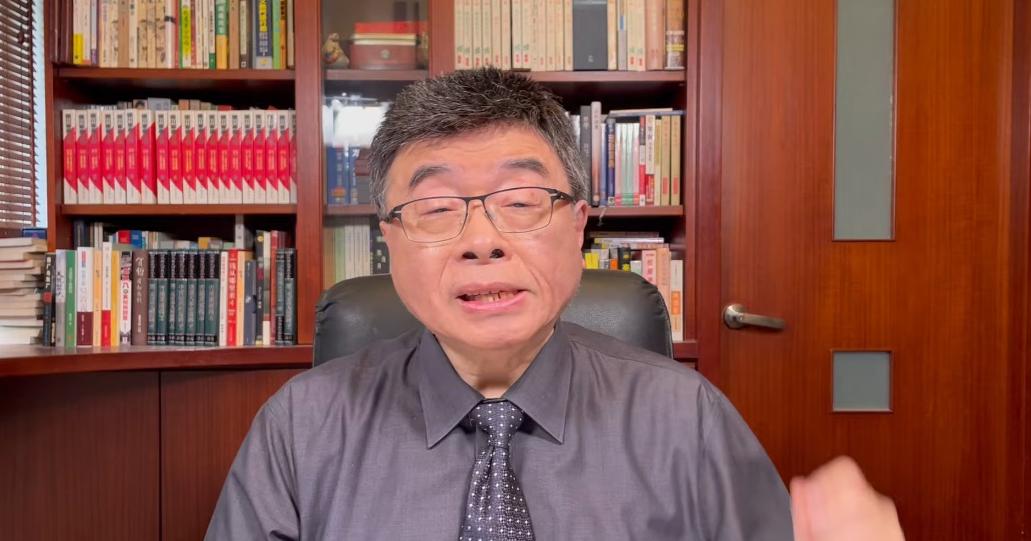 [熊猫]国民党，恐怕真的没救了。就在党内唯一的“战将”郑丽文，民调高涨之际，岛内