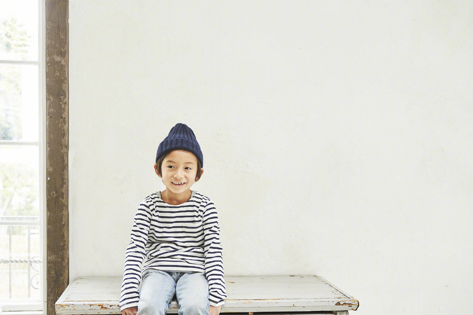 孩子得有想象力。想象力是无价的。孩子得有一个隐秘的世界，里头住着从来不存在的东西