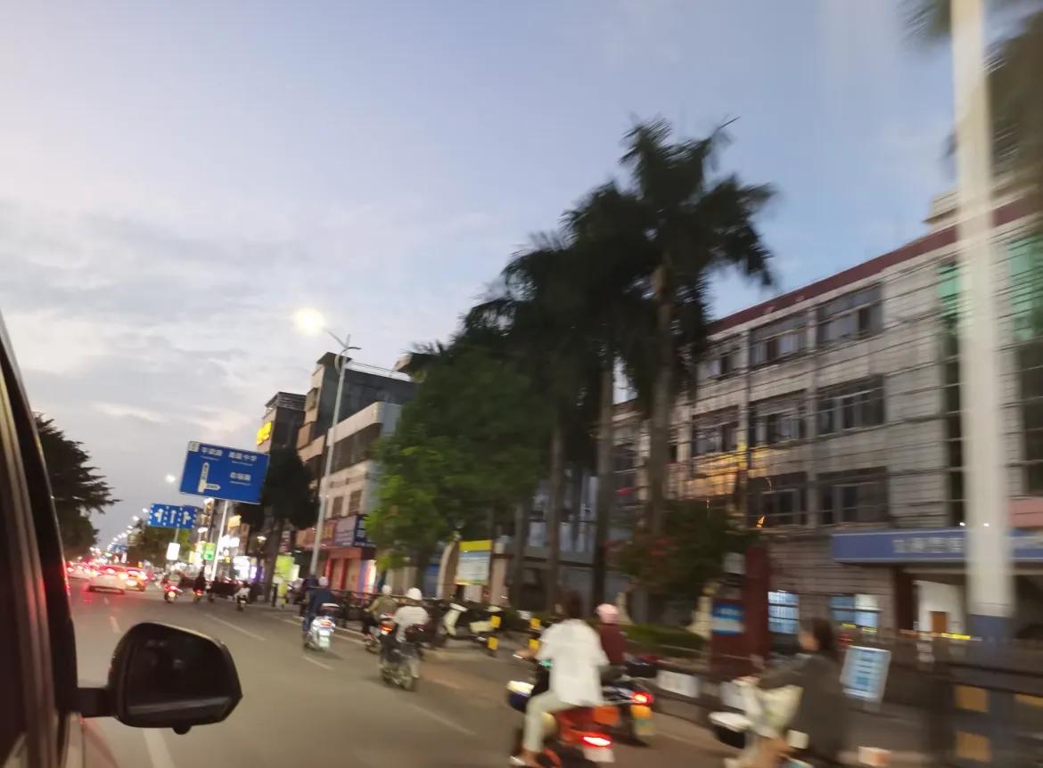 真心给还没结婚的姐妹们一个建议，就是婚后千万千万千万不要和公婆住一起，特别是当对