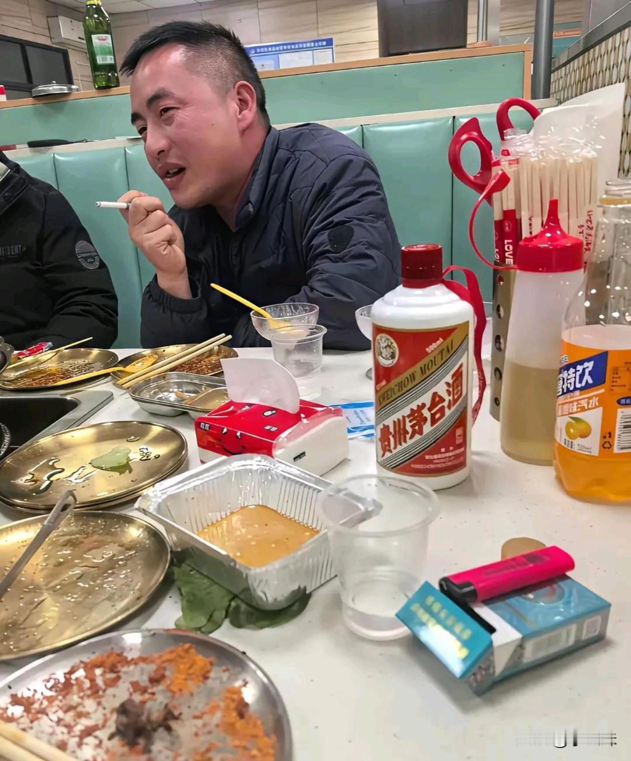 酒还没打开就已经喝醉了