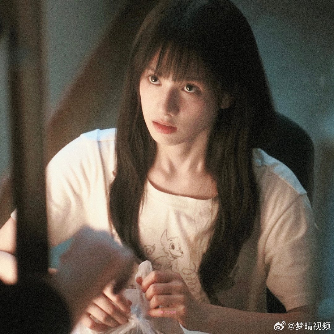 张婧仪真的太会演了 张婧仪的台词被严重低估了《野狗骨头》第五集片段火爆出圈，成为