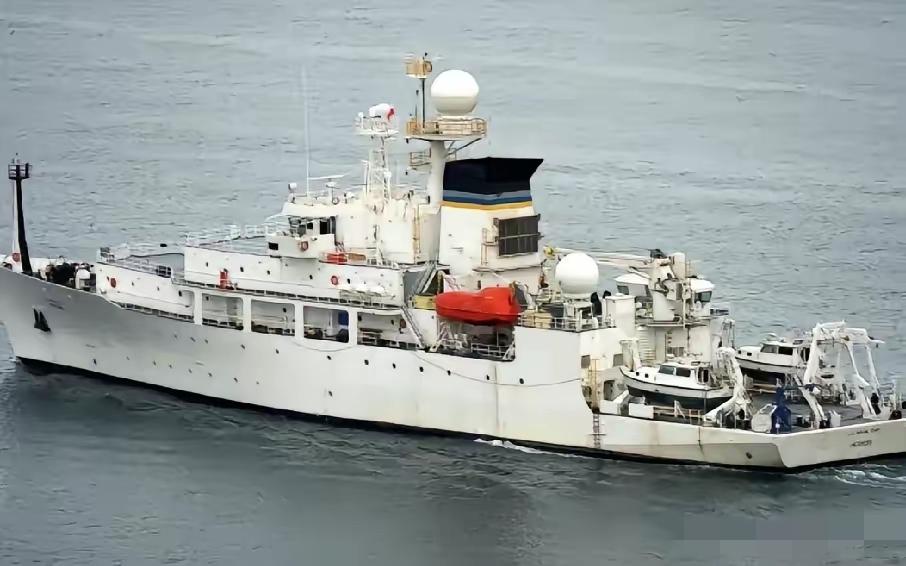 敢来，就别想走
中美舰船在台海近距离对峙！
据台媒22日报道，美国海调船“亨森号