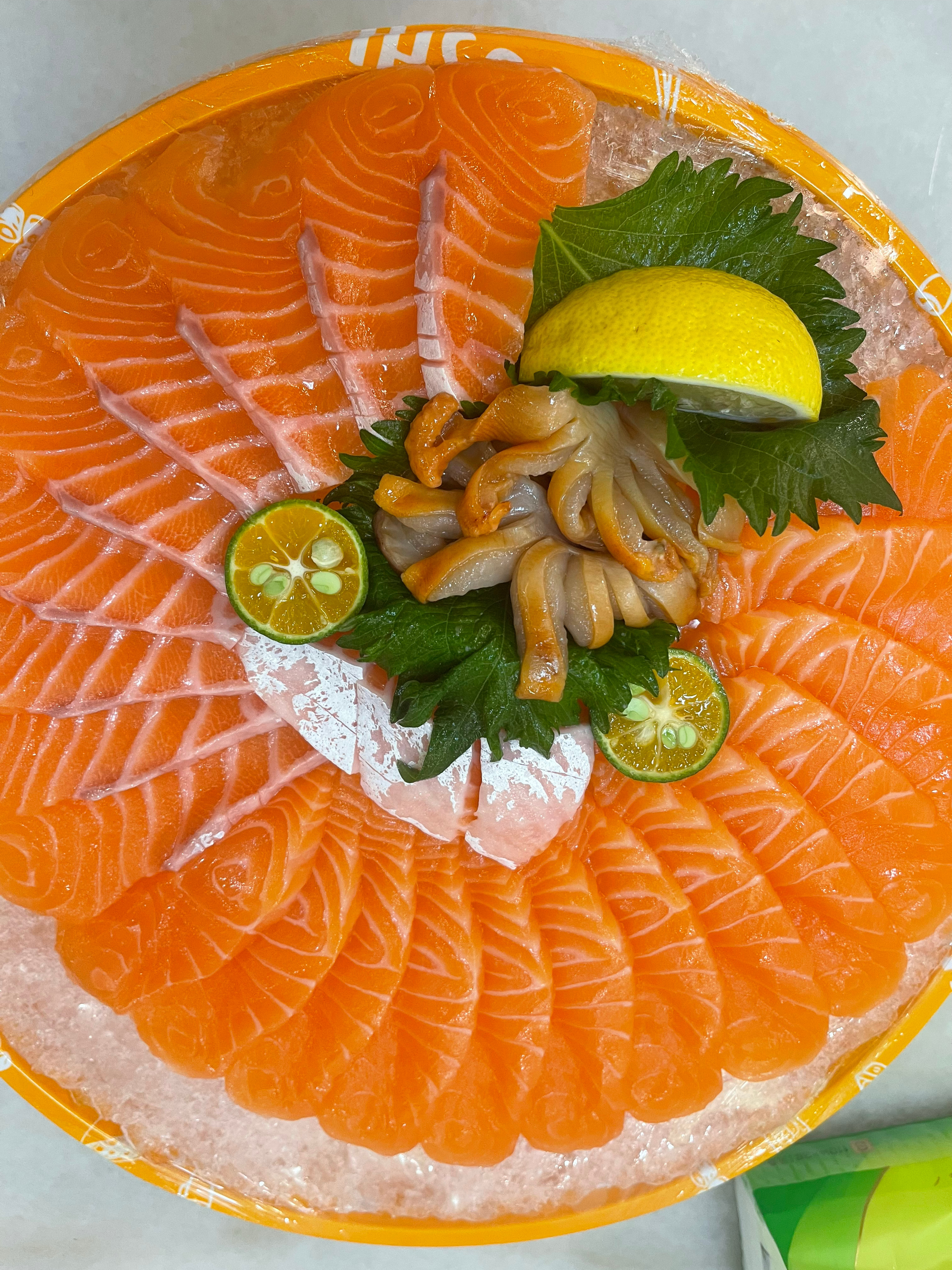 三文鱼重度依赖 