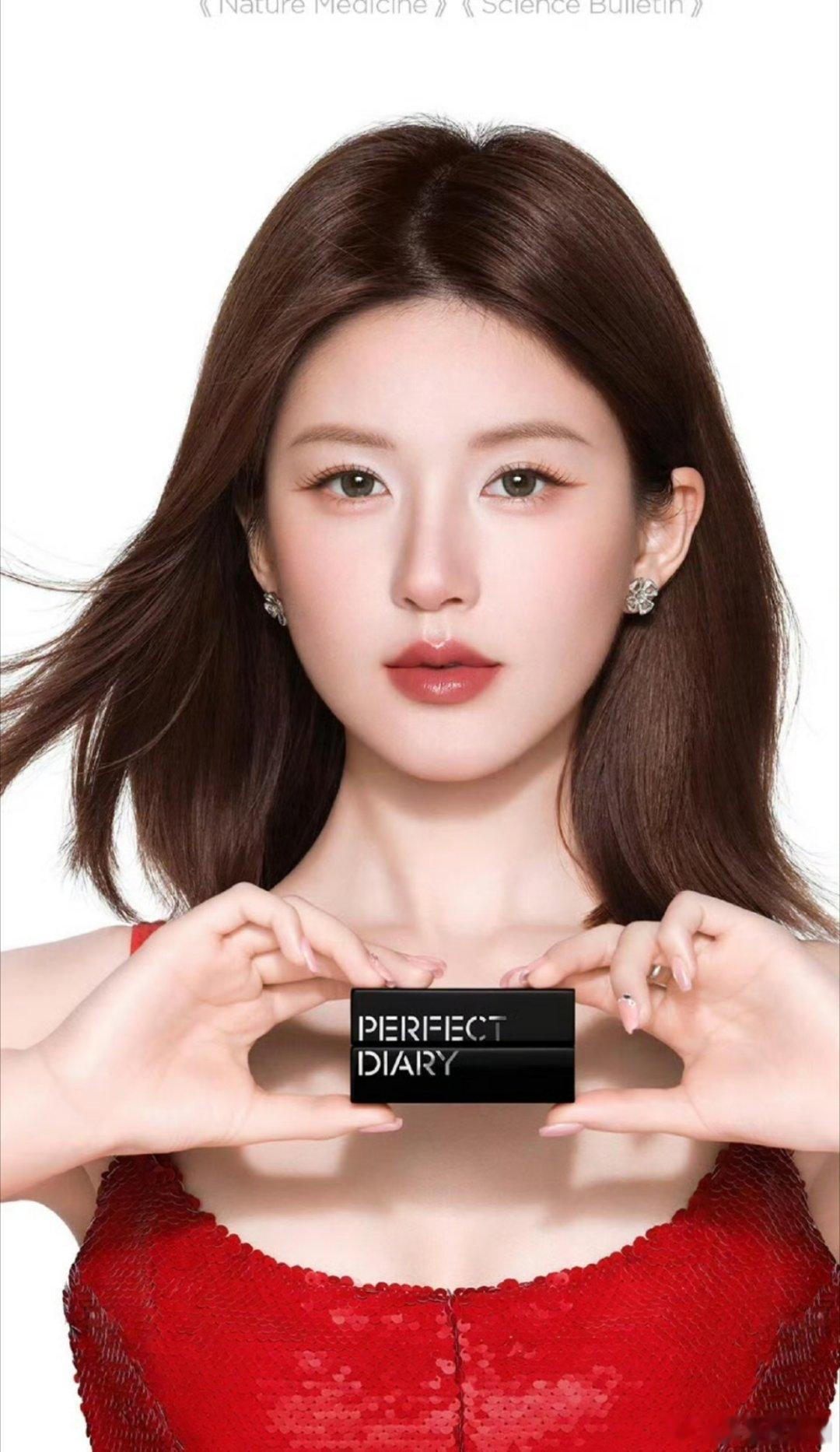 赵露思这一次妆容这么高级应该是化妆师化的吧没有那种网红味道 ​​​