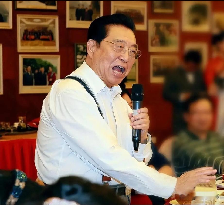 月入8万仍不够花！87岁李双江高龄不休，晚年辛苦全是溺爱惹的祸
 
   87岁