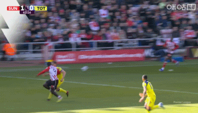 热刺 降级桑德兰1比0战胜热刺 热刺此役可谓遭遇重创，德泽尔比首秀即吞下失利苦果