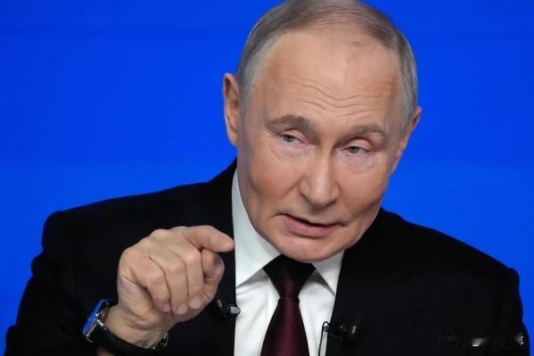 普京在年度新闻发布会上说克里姆林宫的军事目标将在乌克兰实现

12月19日星期五