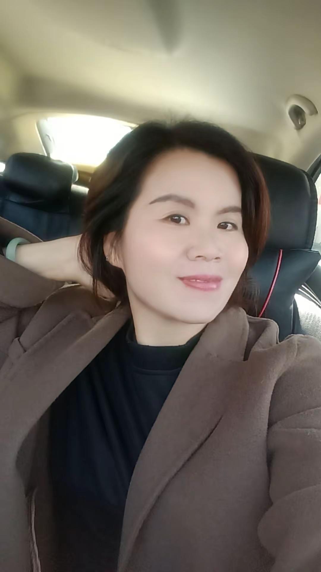 再过几天又要南下广东打工了 在家里无聊时最佳的消遣方式是什么 你说下