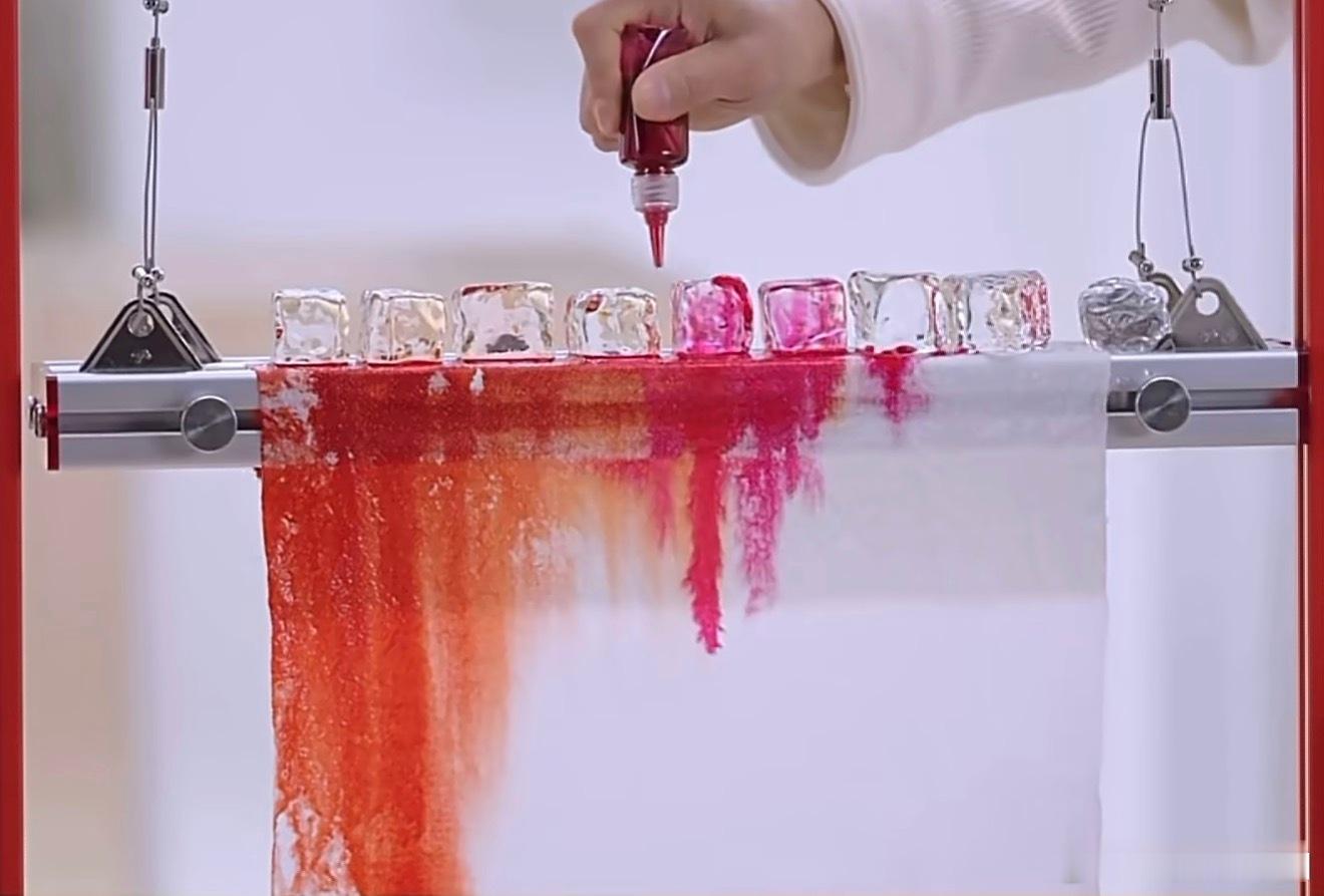 肖战：我压力真的没有那么大肖战自己没压力，却成了全网的解压神器，看肖战玩真的很解