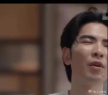 萧敬腾说：“我跟我太太都非常喜欢小孩，但当然也因为太爱，很害怕，我也很心疼，我太