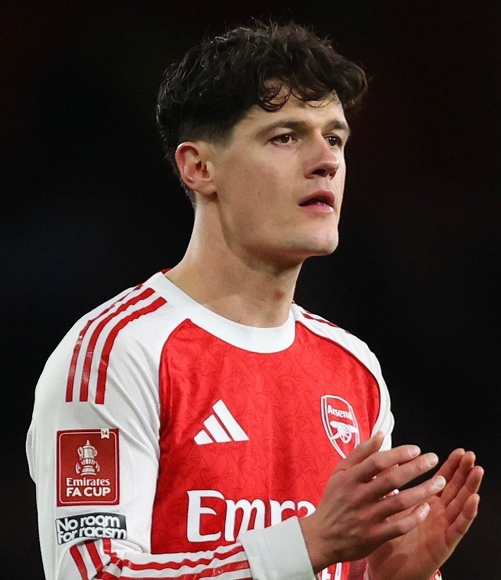 今天马杜埃凯24岁生日&内尔高32岁生日，祝福他们阿森纳 枪手动态 英超联赛