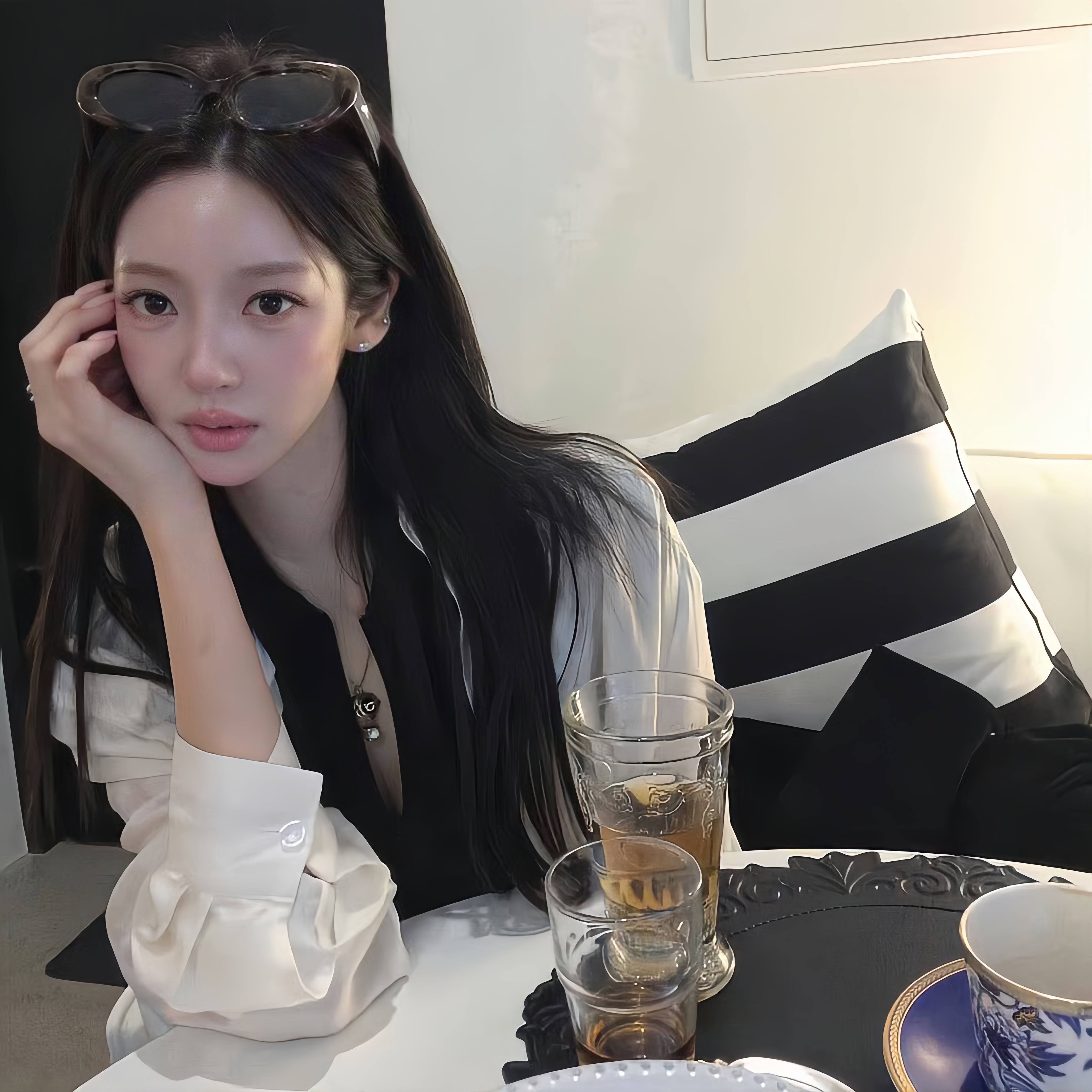 WeChat  ｜氛围感女生头像 