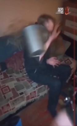 2026 年 1 月发生在莫斯科地区的一起事件：三名 13 岁男孩闯入一名老人的