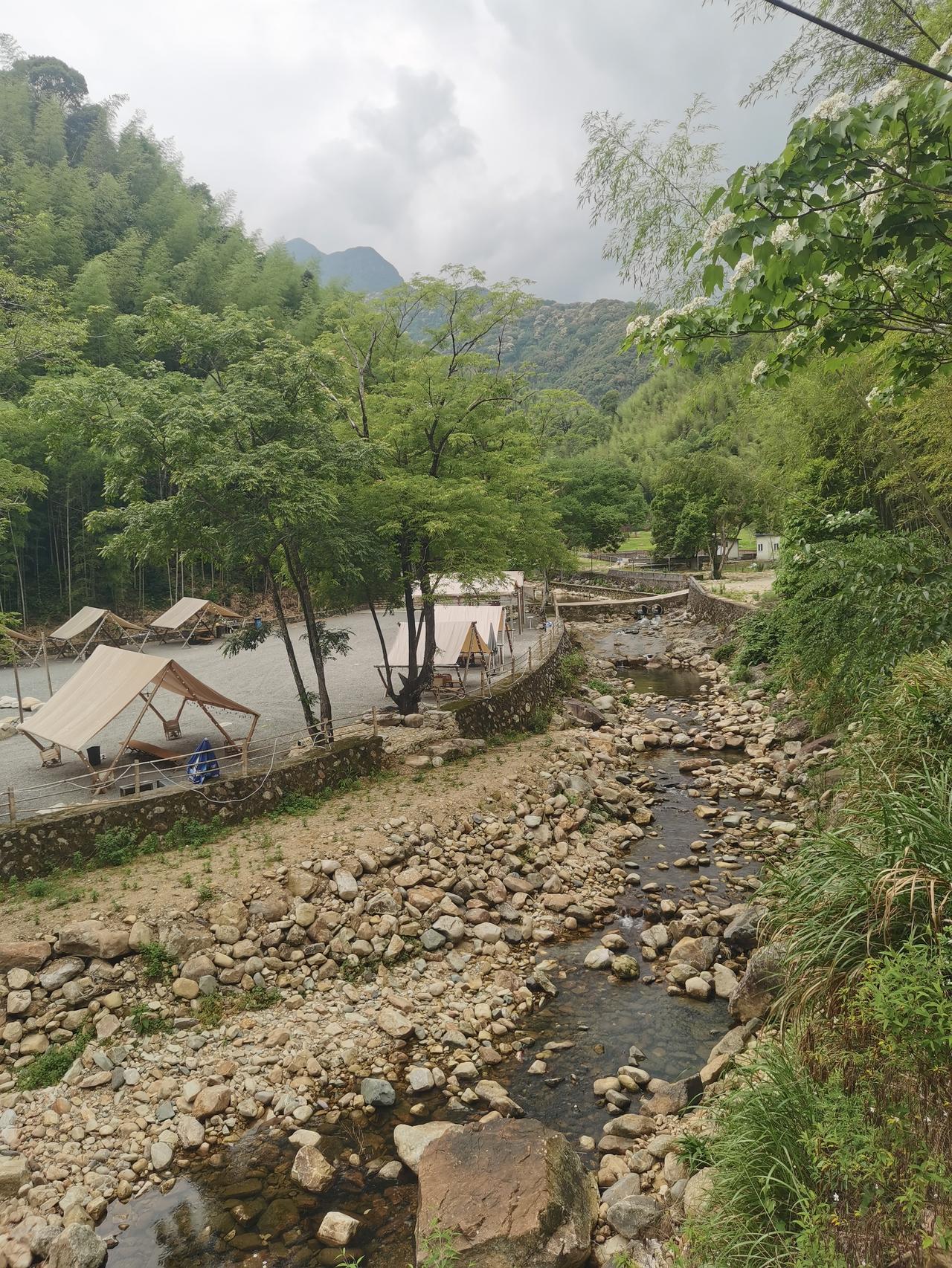 龙岩江山露营风景区