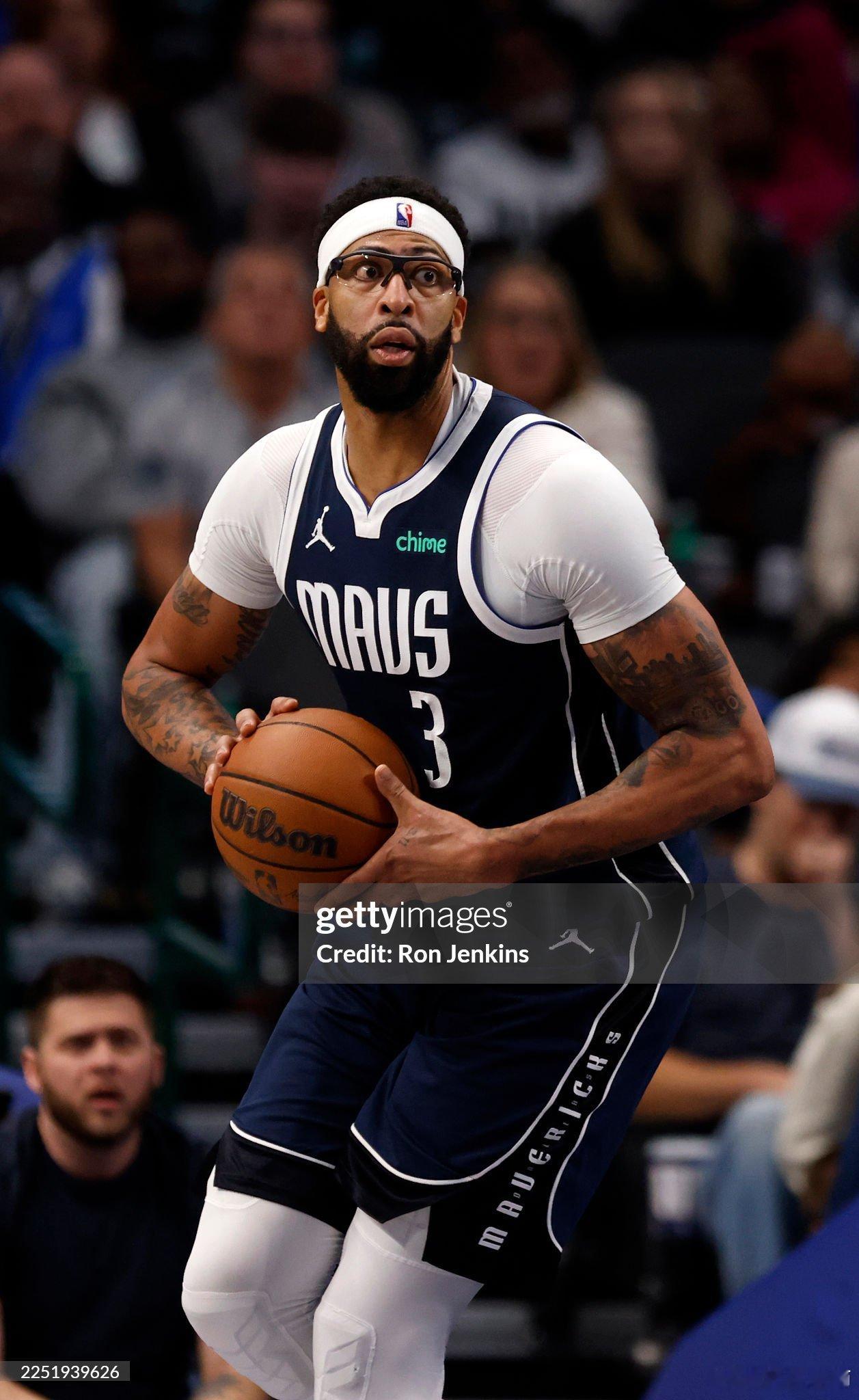 MFFL 来自Jake Fischer的消息。目前对戴维斯最感兴趣的球队是猛龙￼