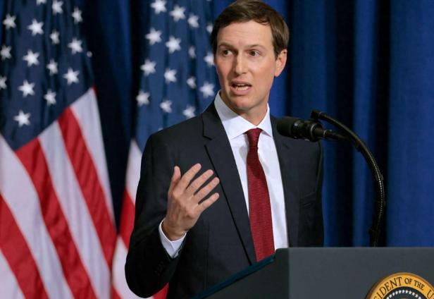 特朗普的女婿这下要被查了，他顶着官方特使的名头在中东谈大事，转头就对着同一片地区