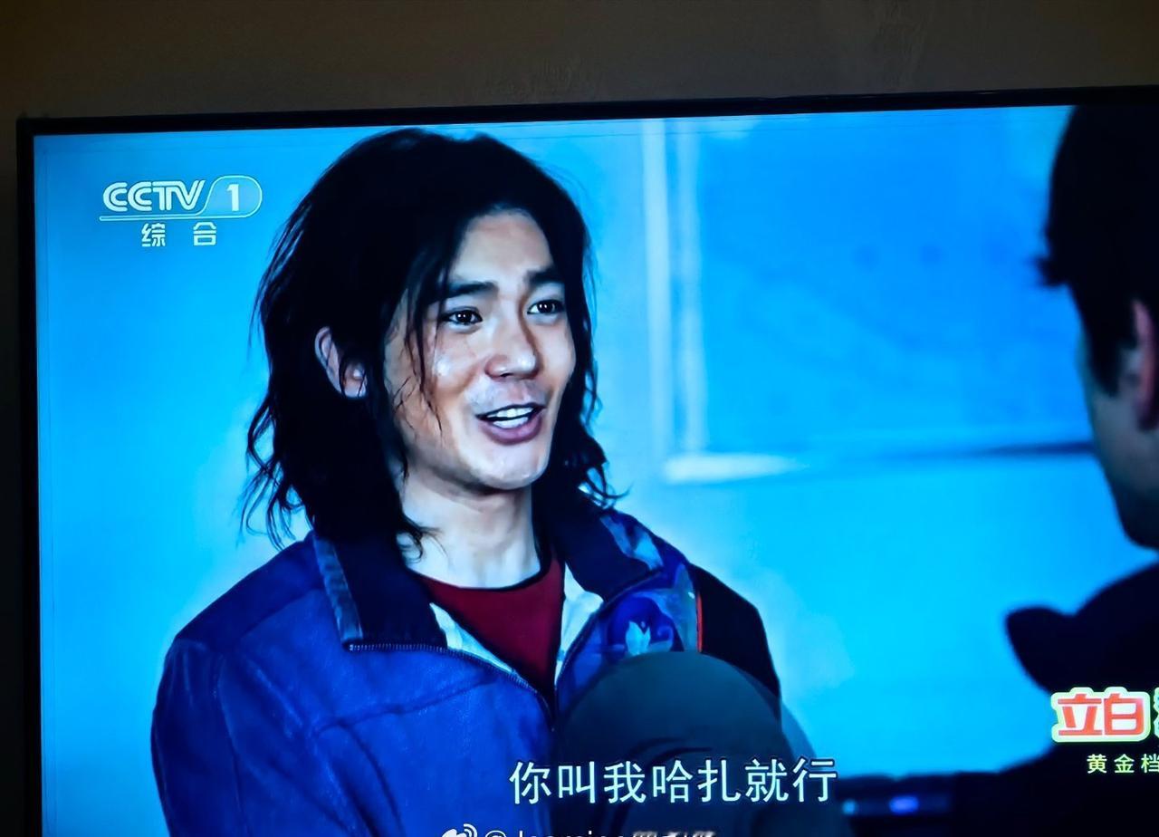 于适yosh 
📺好久没开了
想着通电运行一下
没想到打开就是哈扎@于适Yos