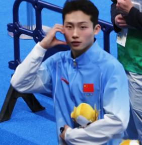 王宗源亚运会身兼三项是跳水队劳模 全国先进工作者、17次世界冠军、2枚奥运金牌，
