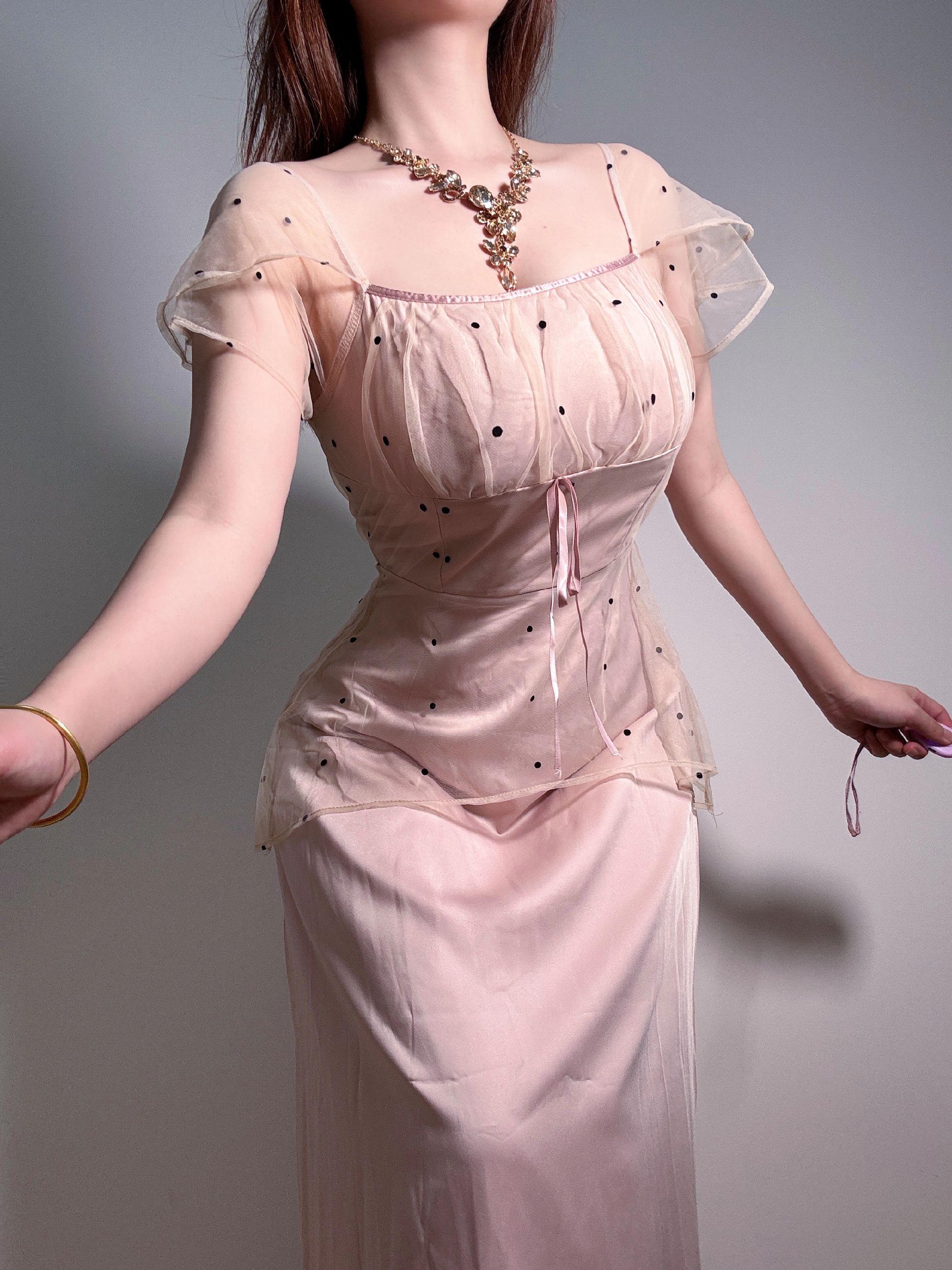 美到发光 超美的粉色裙子 美裙 微胖穿搭 微胖女生