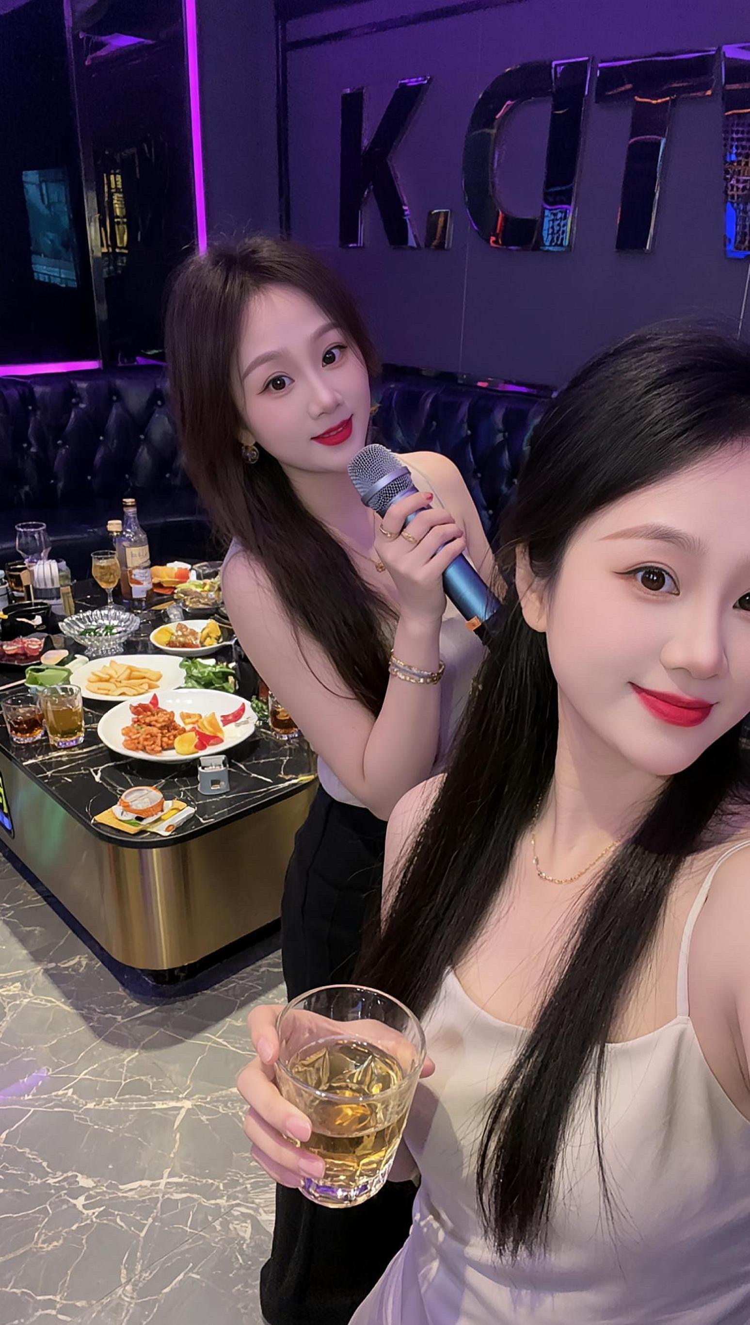 AIktv自拍 随变ai随便玩