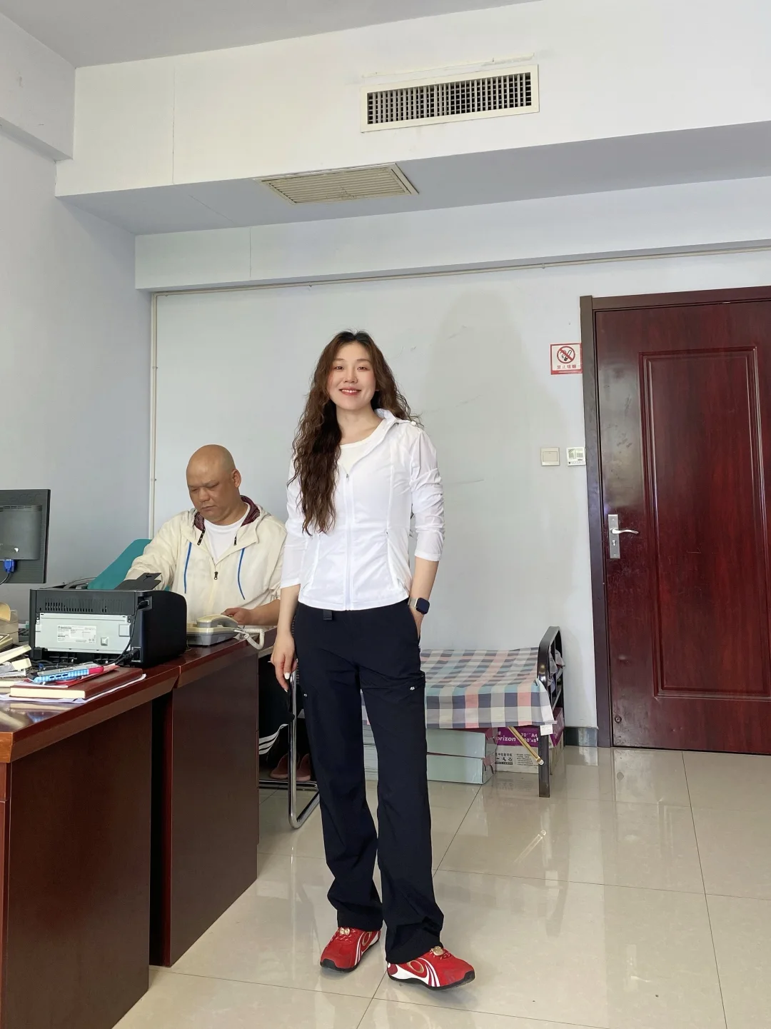 风暖 衣轻 人美 哈哈哈🌿