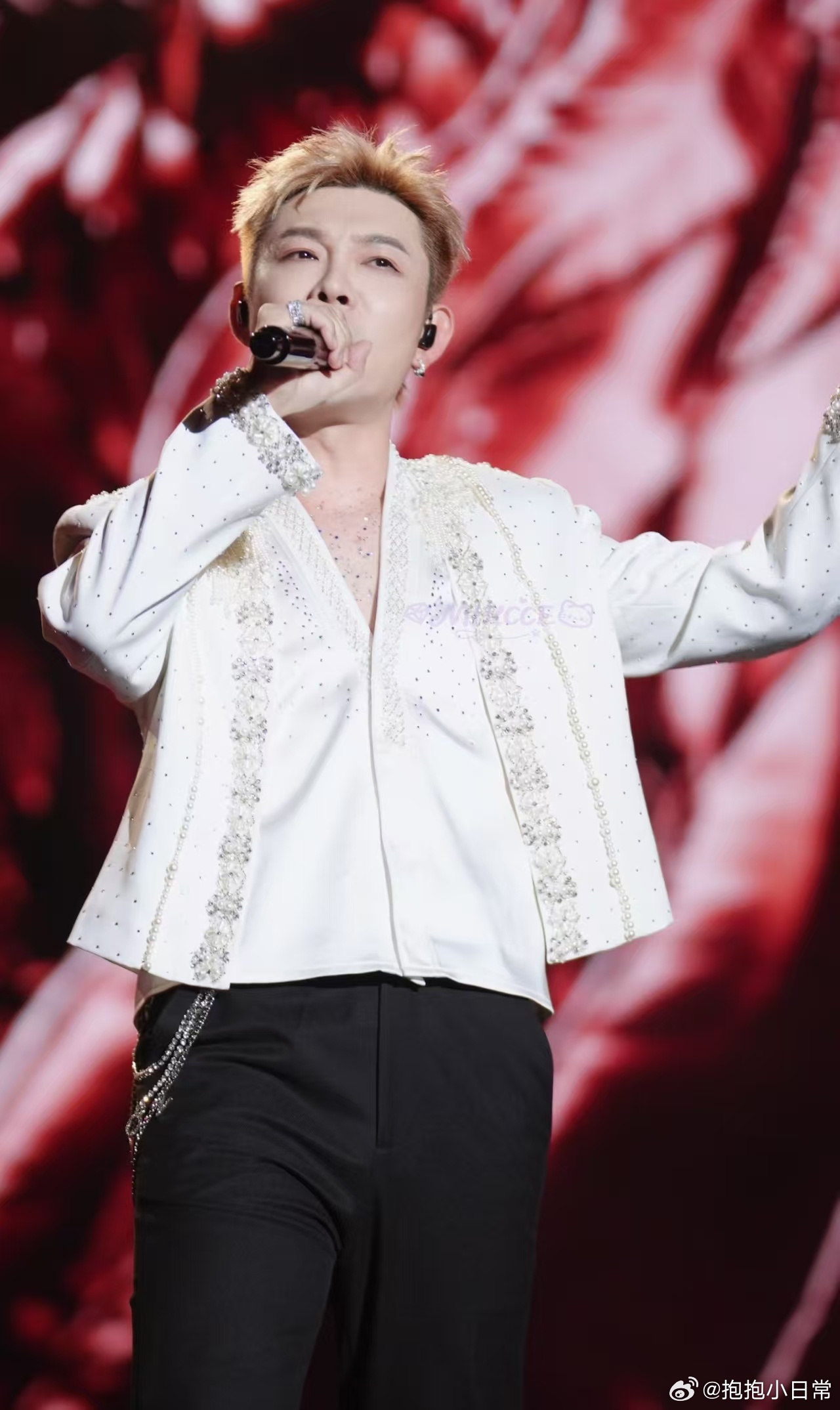 唐山南湖音乐节春暖花开相约去唐山唐山南湖音乐节正式开票 今天日历上只标了一件事，