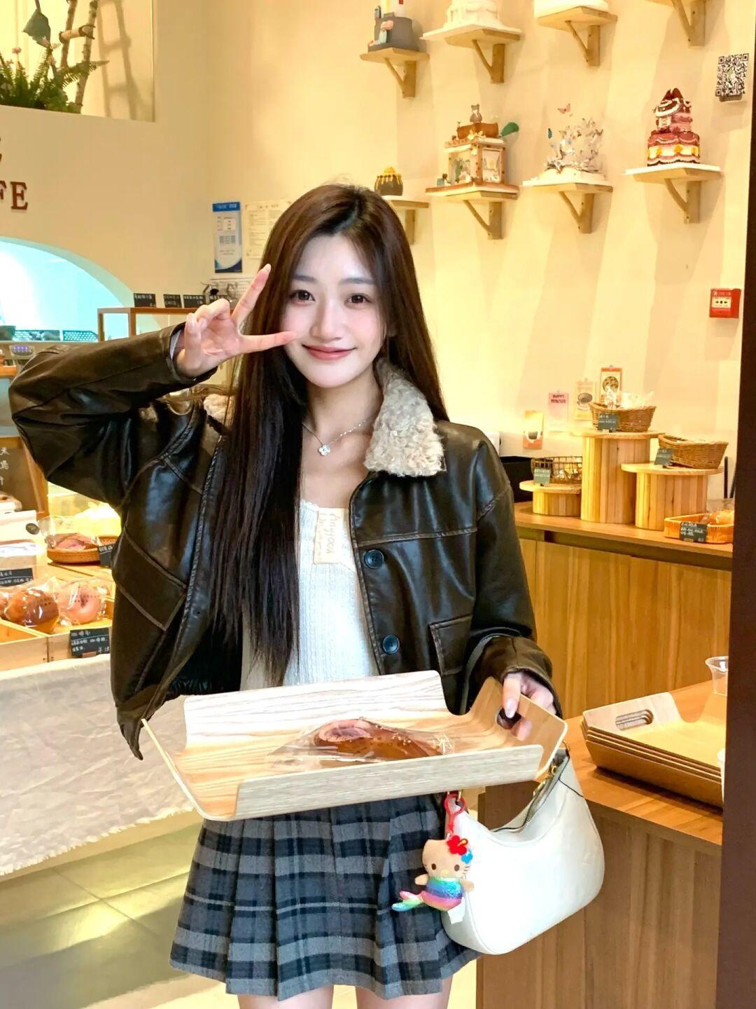 面包脑袋·͜·♡🍞🥐🥯