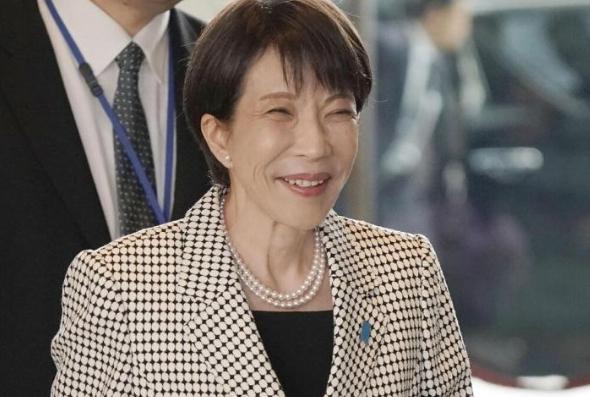 联合早报报道：
中日关系紧张，春运第一周，中国境内往返日本旅客量同比下降约54%