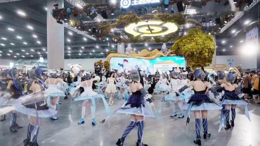 日本媒体破防了！杭州漫展原定2025年年底在杭州办的那个大型同人展，主办方突然发