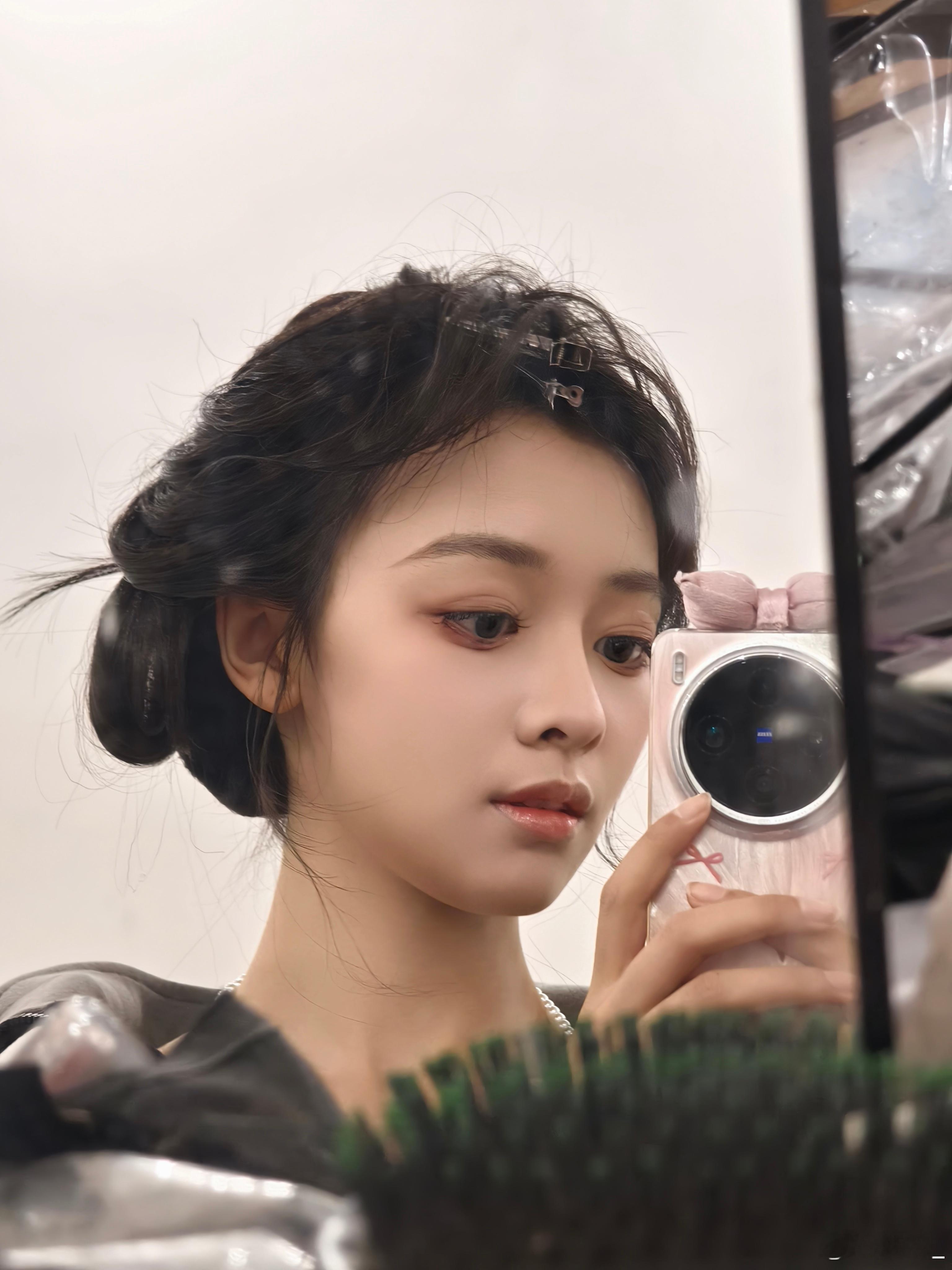 又来对镜儿拍啦 ​​​