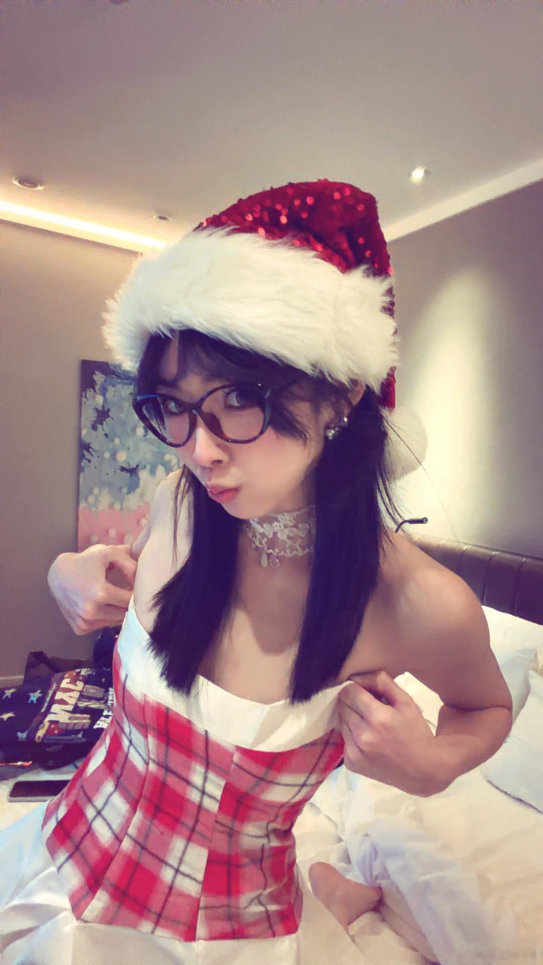 :¨ ·.· ¨:`· . 聖誕結 🎀 