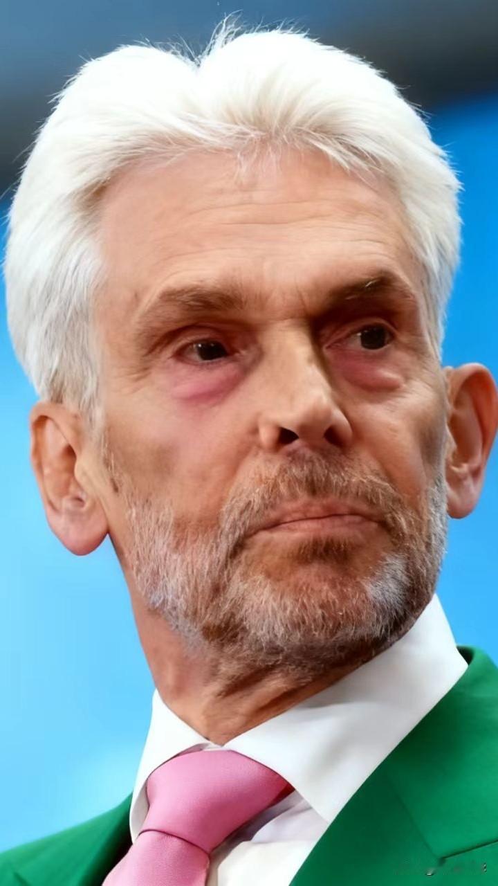 刚刚得知一个消息
差点惊掉了下巴
荷兰此前针对安世半导体的相关举措，是基于美国出