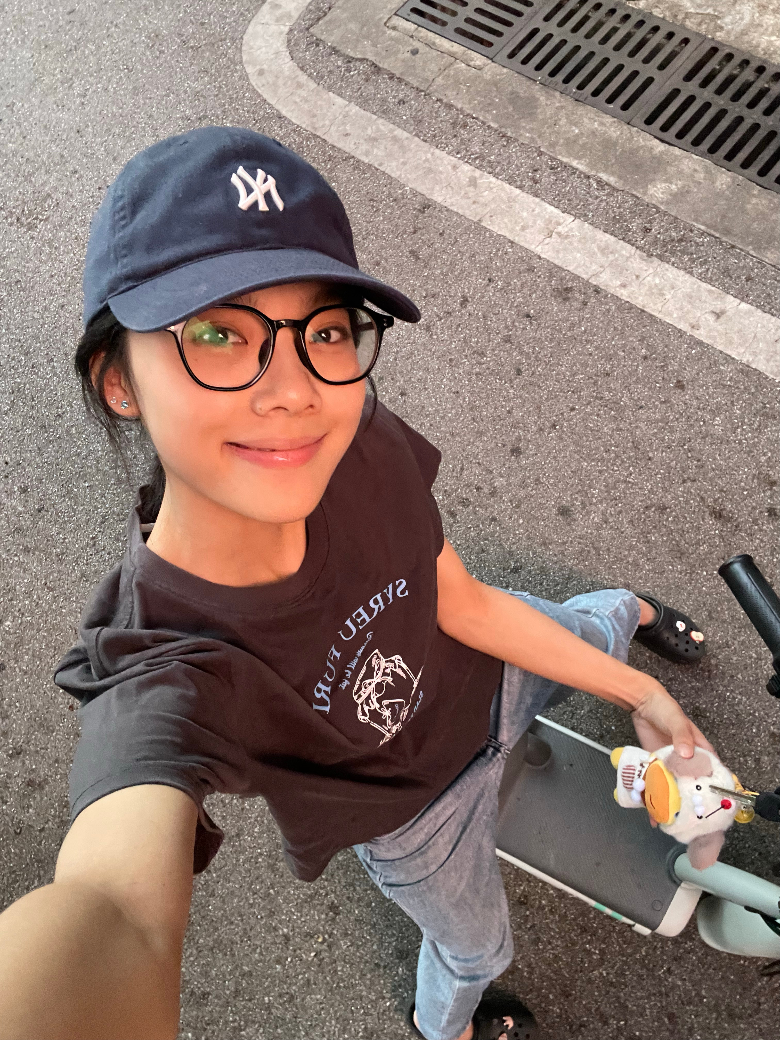 真的不愿相信明天9号今天太无聊干了挺多事[笑而不语] ​​​
