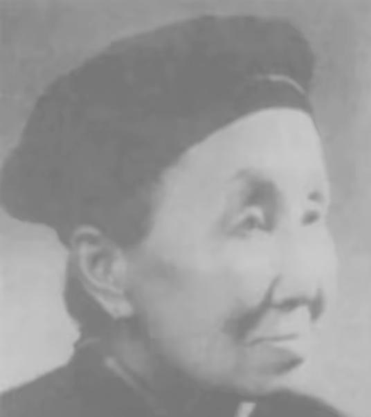 1950年，新中国刚成立不久，毛主席顶住周总理苦苦求情的压力，大笔一挥，坚决下令