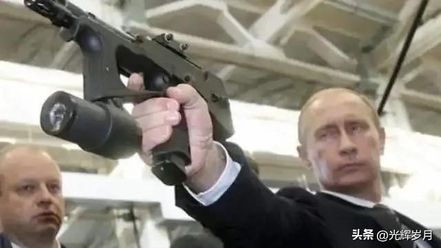 掷地有声！有人问，乌克兰为何要拼尽全力抵抗？为何要甘愿充当美国的棋子？面对这般尖