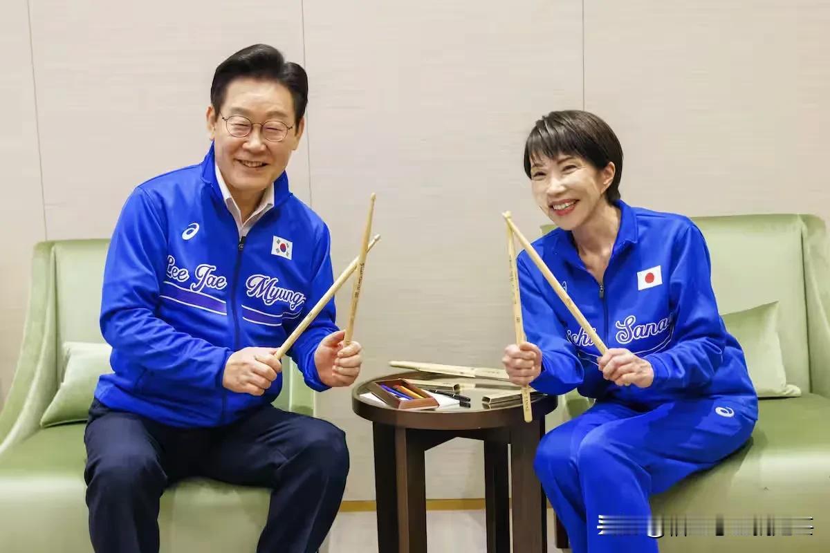 高市早苗宣布5月19日至5月20日对韩国进行访问，之前没对外放出一点风声，一看就