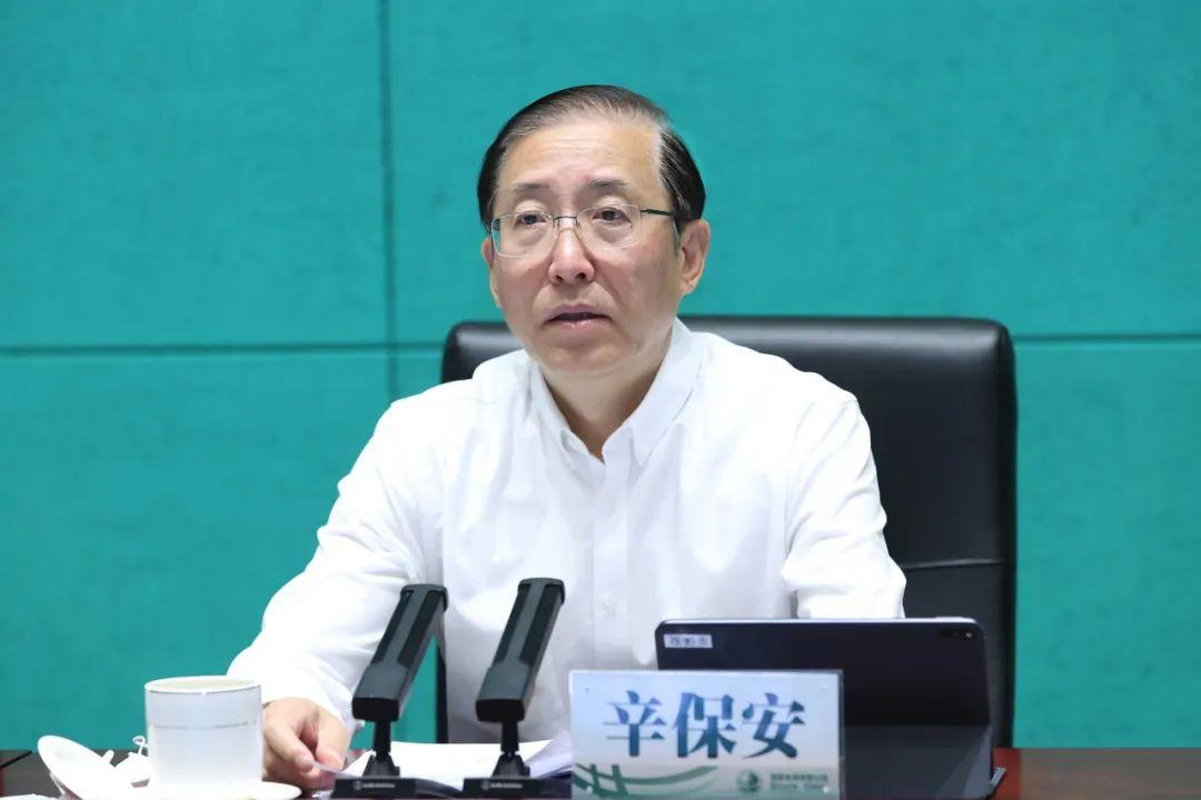 7月的最后一天，中纪委接连两记重拳，打落两名“能源虎”，分别是国家电网原董事长辛