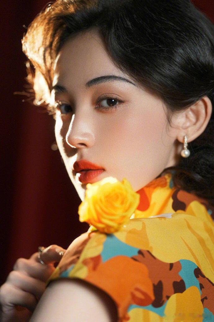 娜扎演技 进步不得不说娜扎是真的下了很多功夫，在《醒来》当中给我们带来了相当惊喜