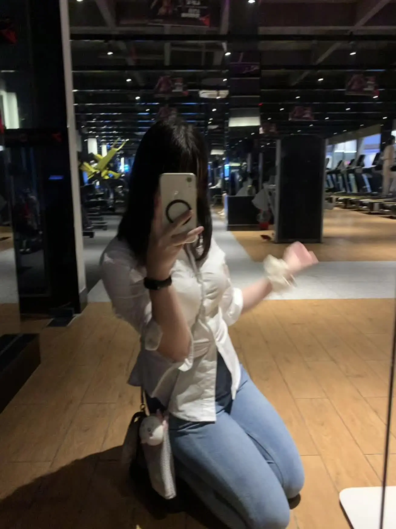^ ^ ੭