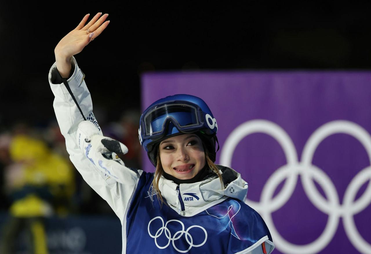 有惊无险！祝贺谷爱凌：大年初一凌晨，谷爱凌将出战大跳台决赛

北京时间2026年