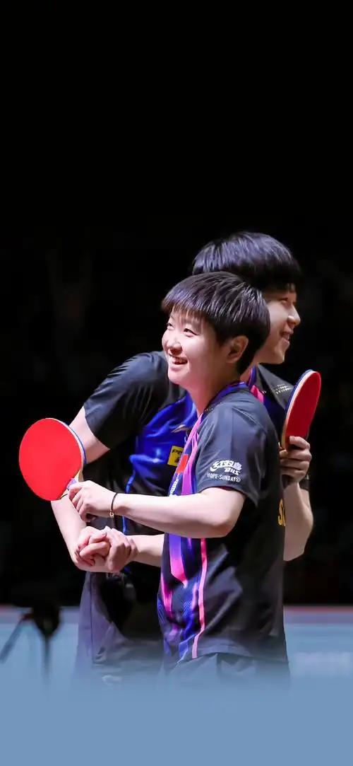 孙颖莎、王楚钦
2025年WTT香港年终总决赛能否绽放!
巴黎奥运会，莎头有实力