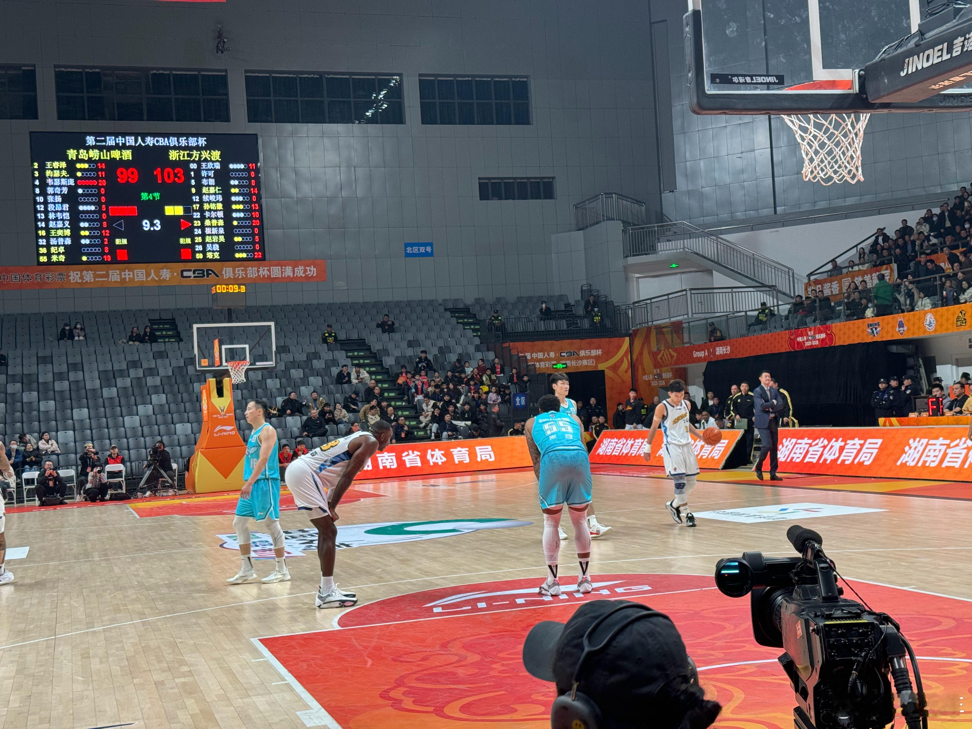 广厦今年这四个外援，感觉比去年又升级了。CBA俱乐部杯