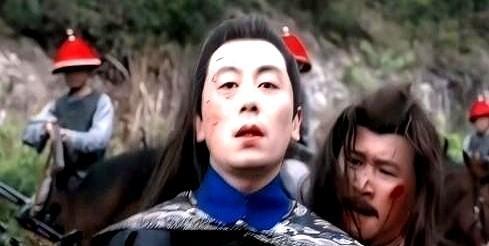 一个反派死了。
观众哭得比自己失恋还惨。
你敢信？
昨晚，《南来北往》贾金龙领盒