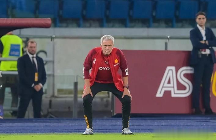 3-1！狂人保守，差点自毁长城，迪巴拉传射建功，罗马剑指欧冠！
红狼罗马在穆里尼