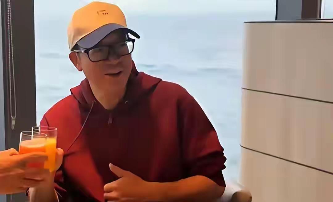 俞敏洪的“南极鸡汤”，为啥员工一口都不想喝？

老板在南极的豪华邮轮上，感慨企鹅