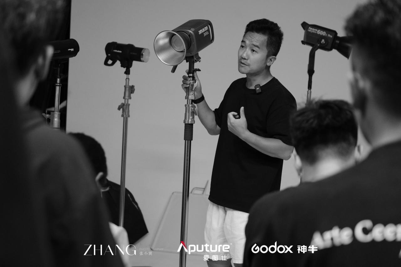 新一期WORKSHOP室内光影人像创作训练营的教学瞬间 摄影教学 摄影培训 摄影