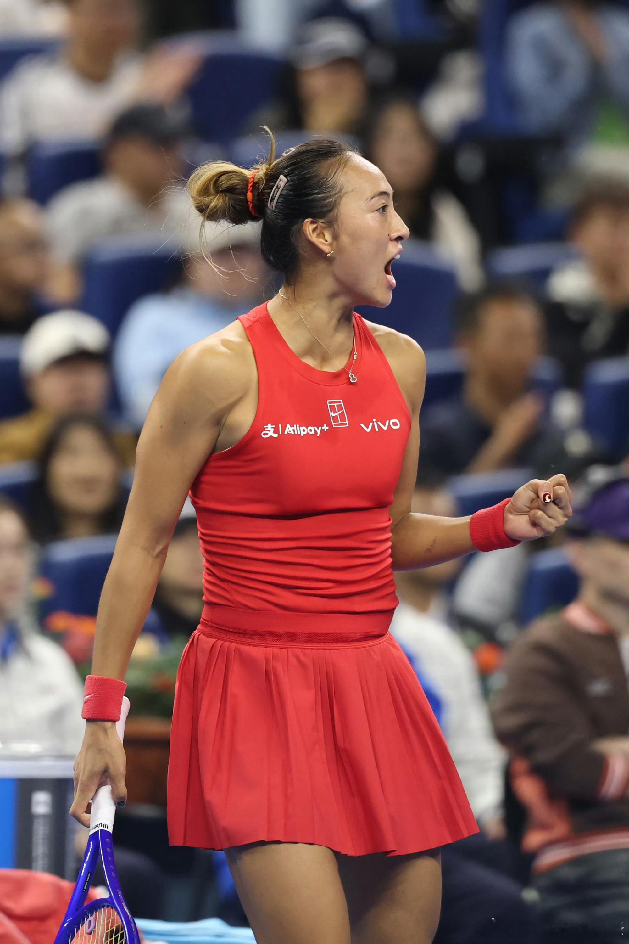 郑钦文击败13号种子梅尔滕斯、郑钦文继24年武网后第二个1000赛决赛 2026