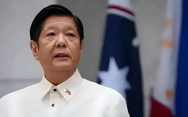 菲律宾主动低头求和了！

8月13日，菲律宾国防部长公开对外喊话，表态南海的所有