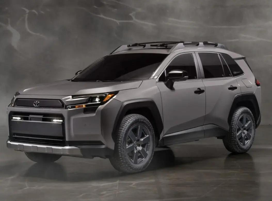 3.0智行安全系统，新增车道居中保持增强版与自动紧急制动升级功能，内饰配备12.